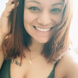 Meet your Posher, Daniela